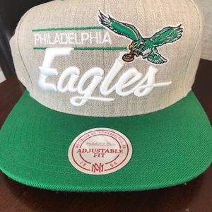 Mitchell and Ness Eagles hat